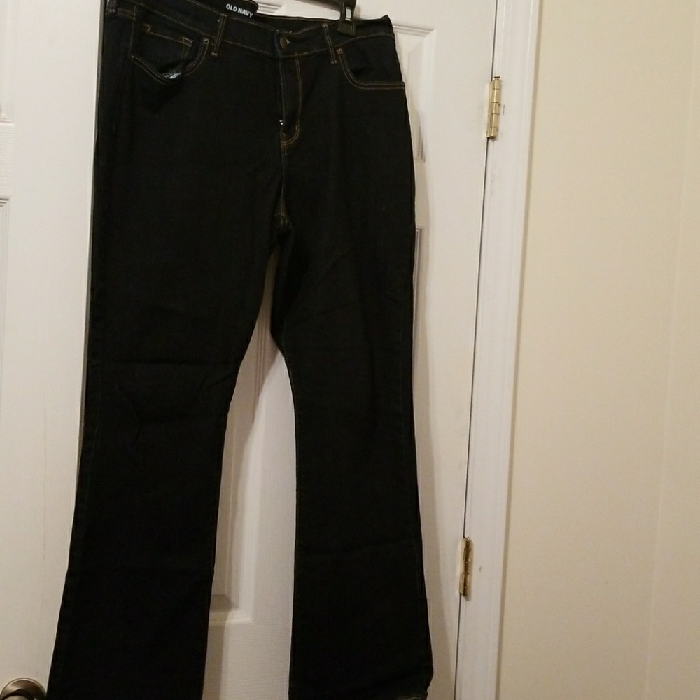 Dark wash Old Navy Size 14, worn once